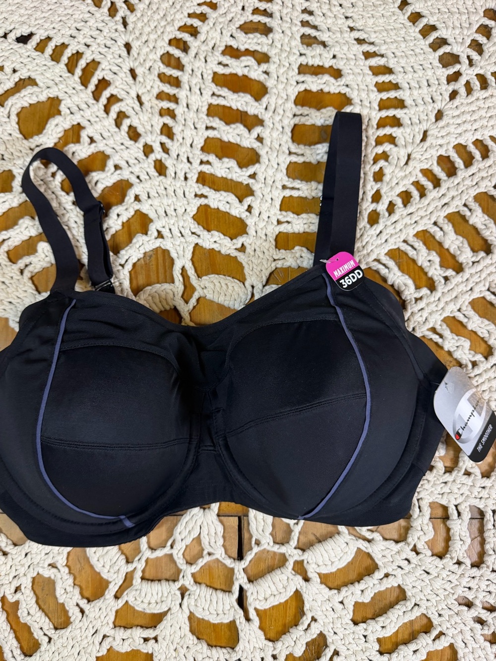 Champion The Smoother Sports Bra 36DD Black Maximum Support B1277 NWT